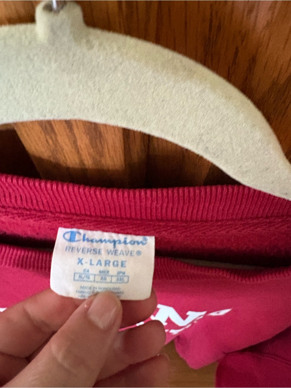 Beautiful great quality Indiana University Red Crewneck Sweatshirt - Picture 2 of 3